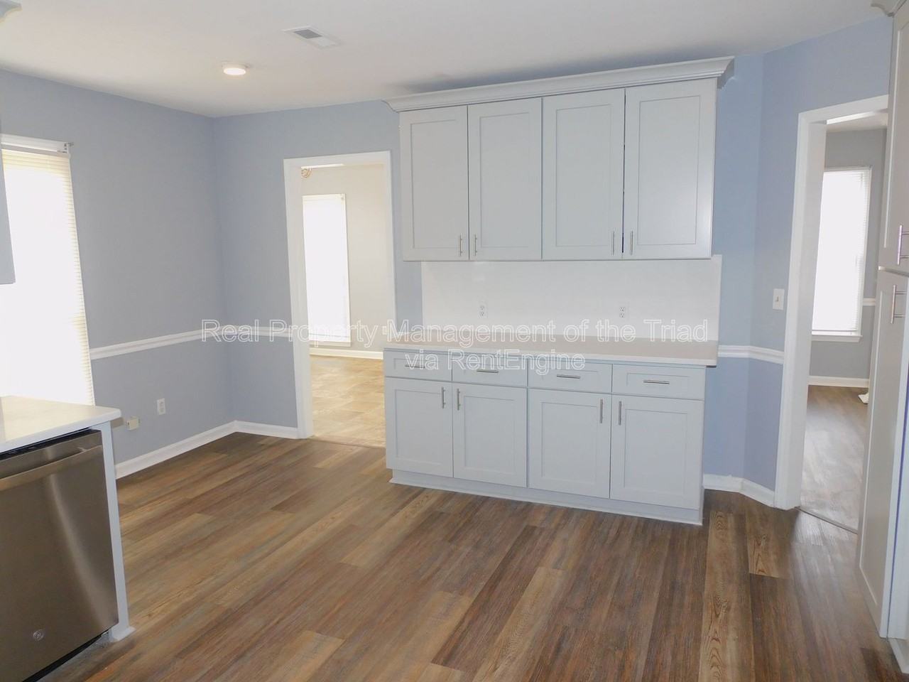 5101 Mountain Ash Ct - Photo 6 of 29