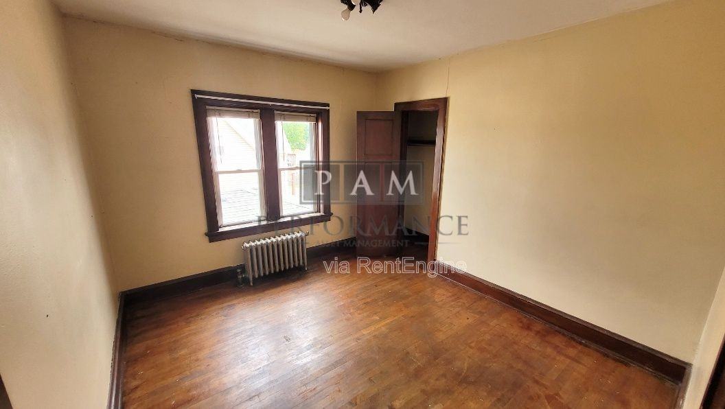 3927 E Layton Ave #3 - Photo 3 of 5