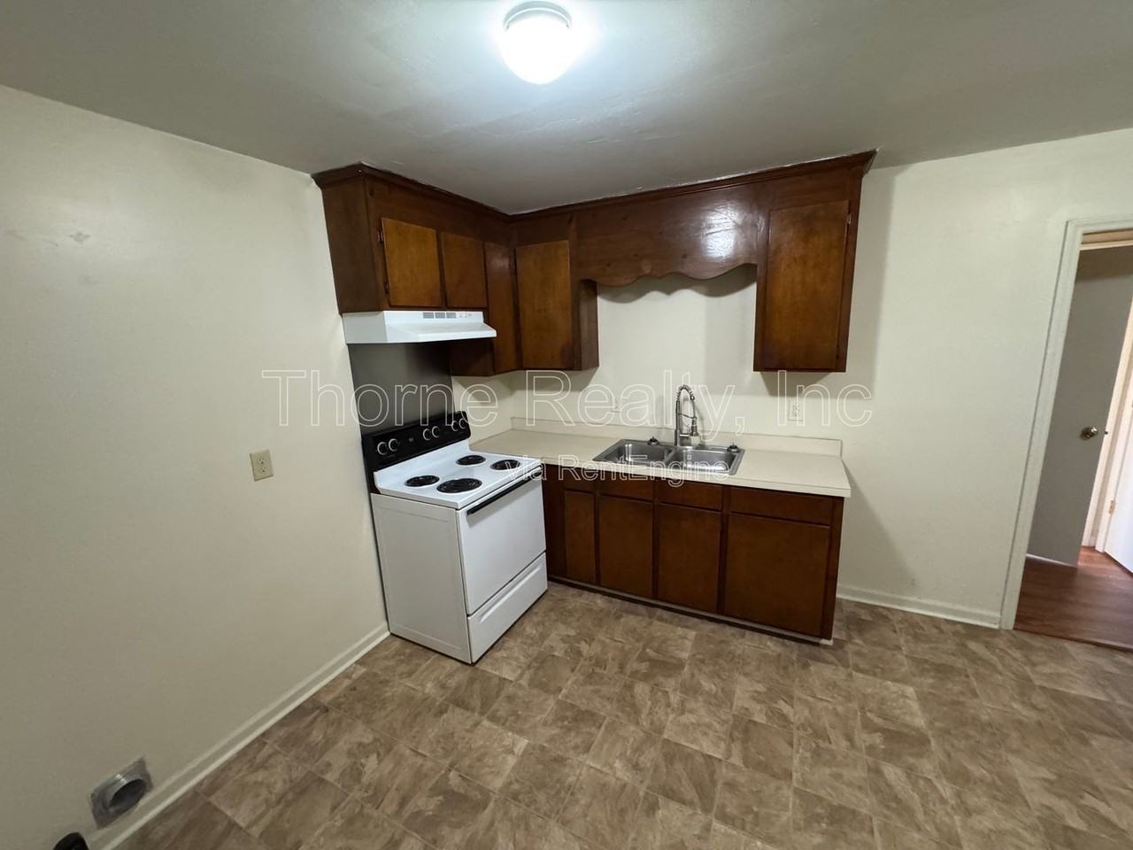 312 Sharpe Rd - Photo 5 of 11