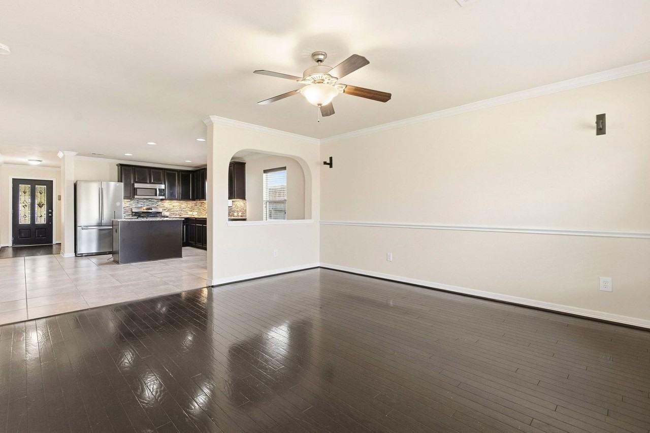 26502 Fielder Brook Ln - Photo 2 of 35