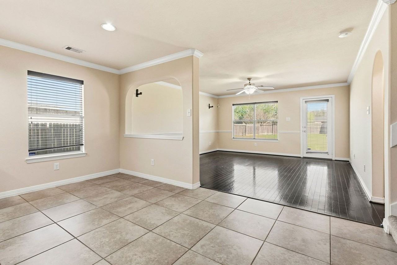 26502 Fielder Brook Ln - Photo 7 of 35