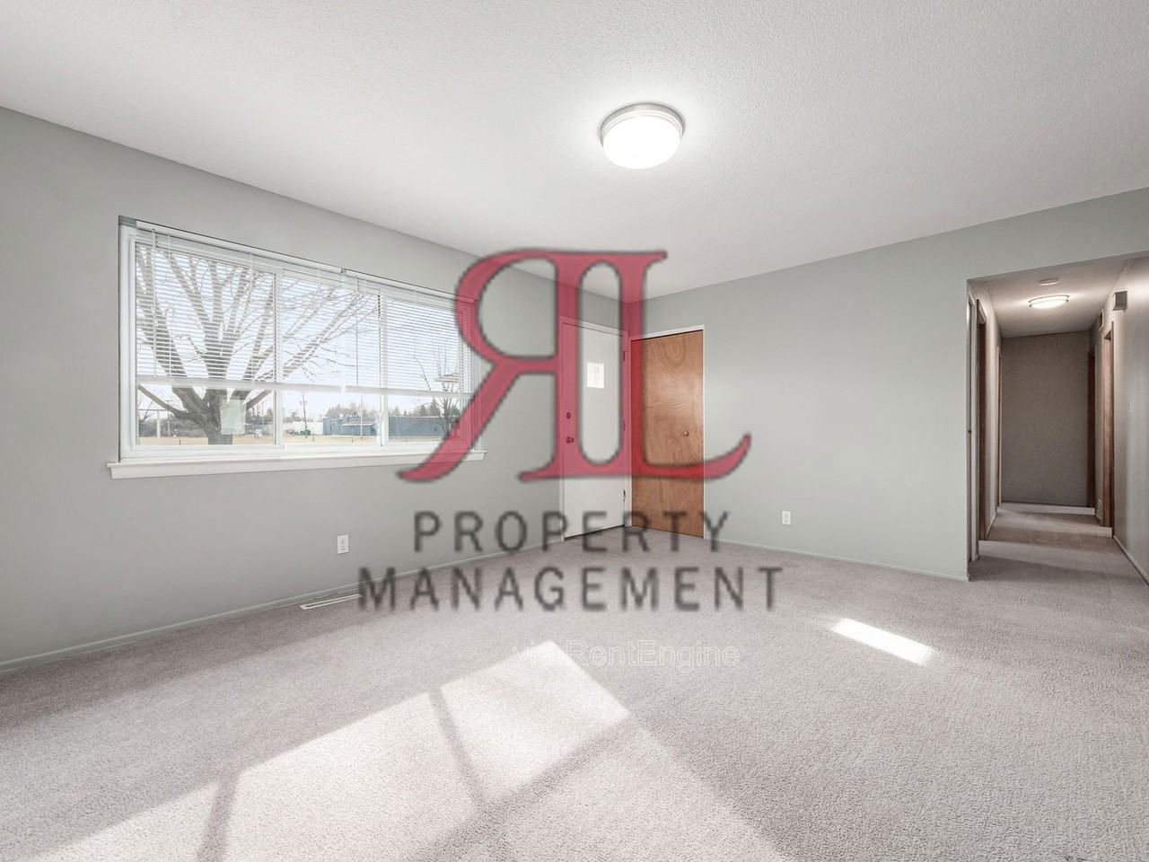 5008 Carbondale Dr - Photo 5 of 27