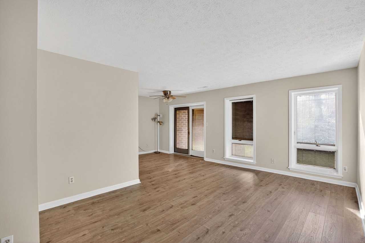 23252 Chestnut Oak Ct #1016 - Photo 5 of 17