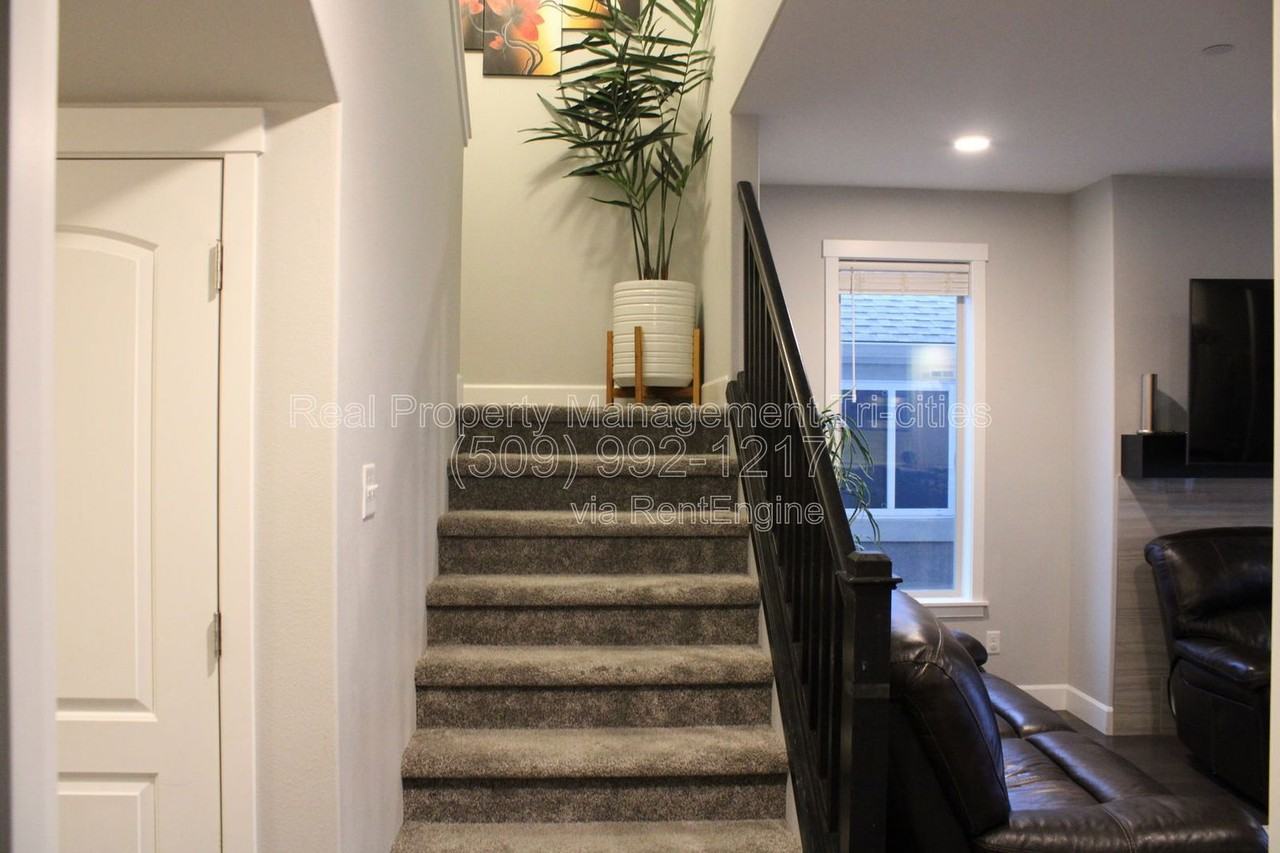 2511 Brodie Ln - Photo 7 of 17