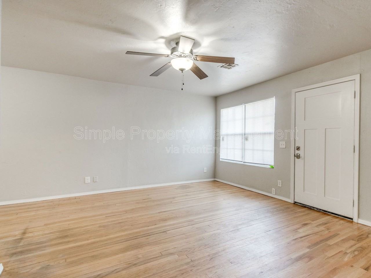 10 Se Grand Blvd - Photo 2 of 18