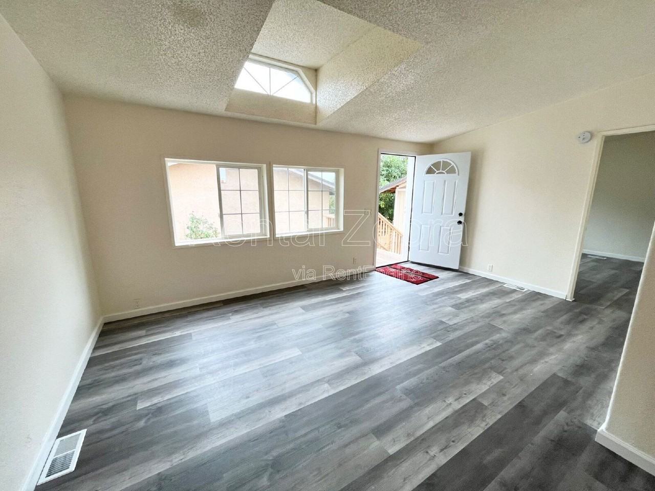 6826 Rubi Ct - Photo 4 of 11