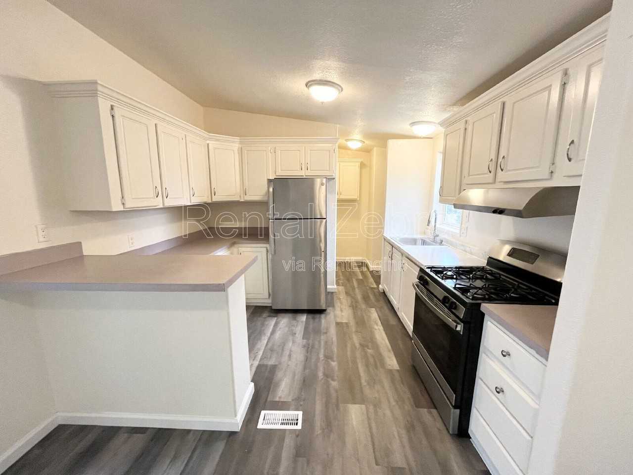 6826 Rubi Ct - Photo 2 of 11