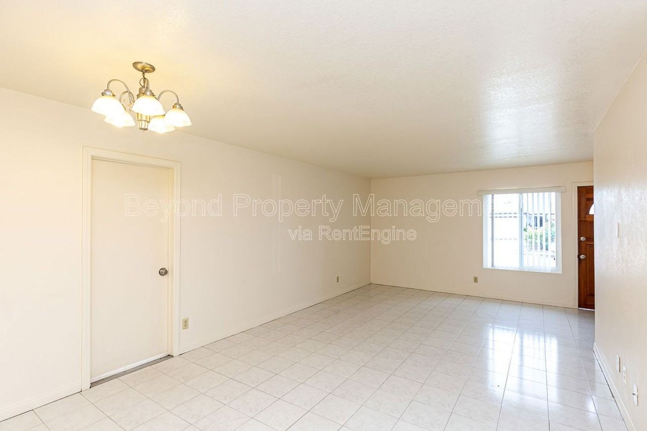 8740 Flanders Dr - Photo 2 of 24