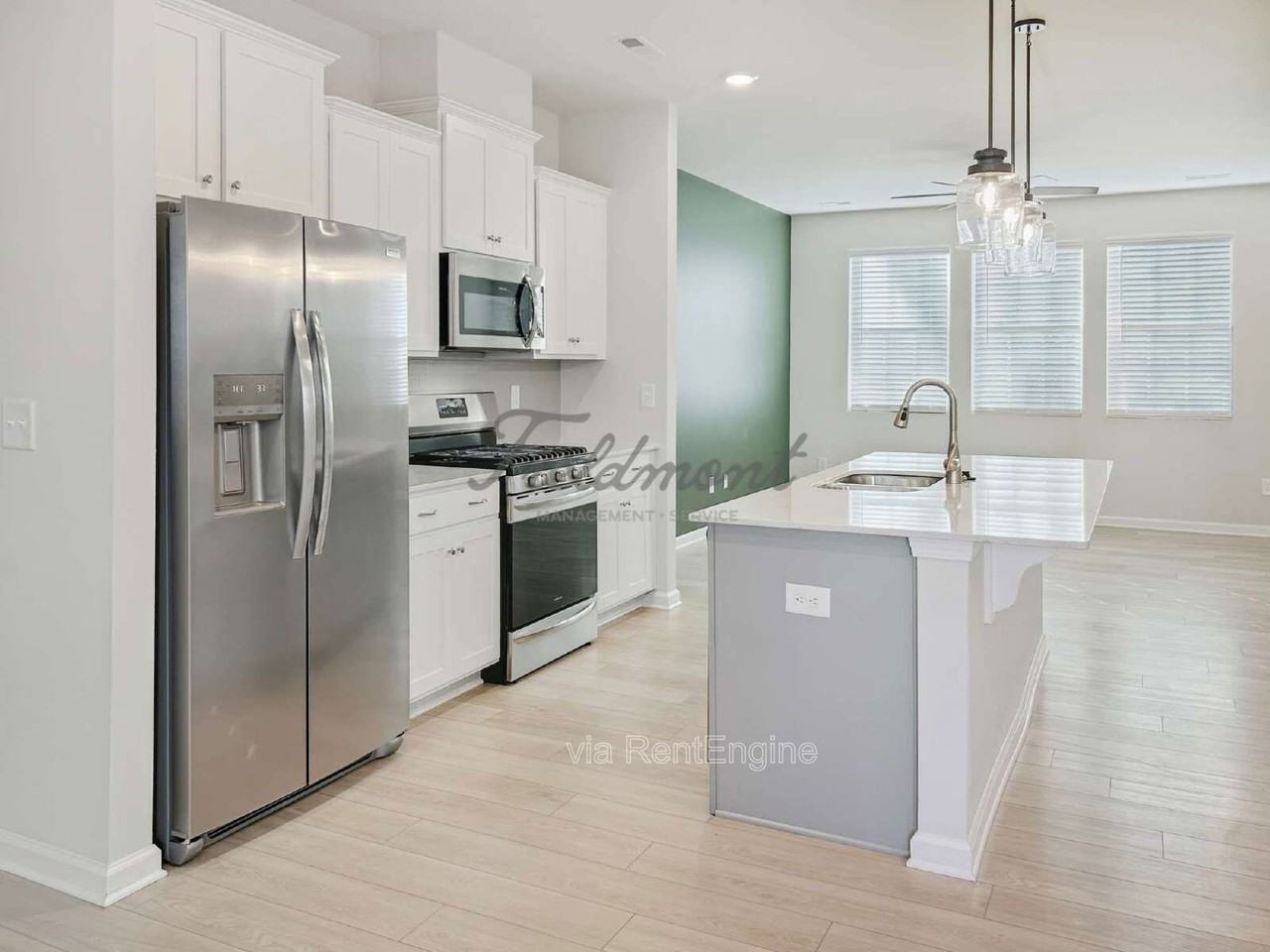 209 Stammer Ln - Photo 6 of 34