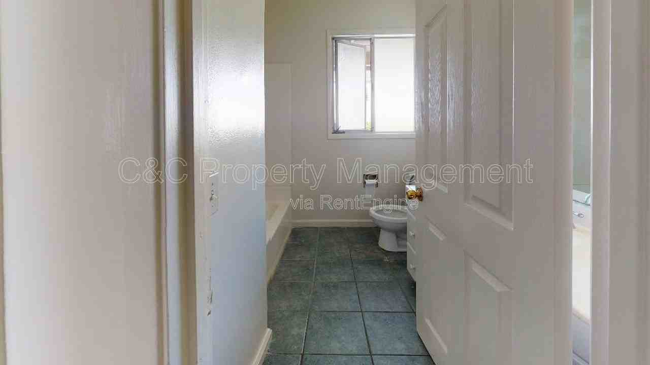 230 Montecito Ave #4 - Photo 6 of 6