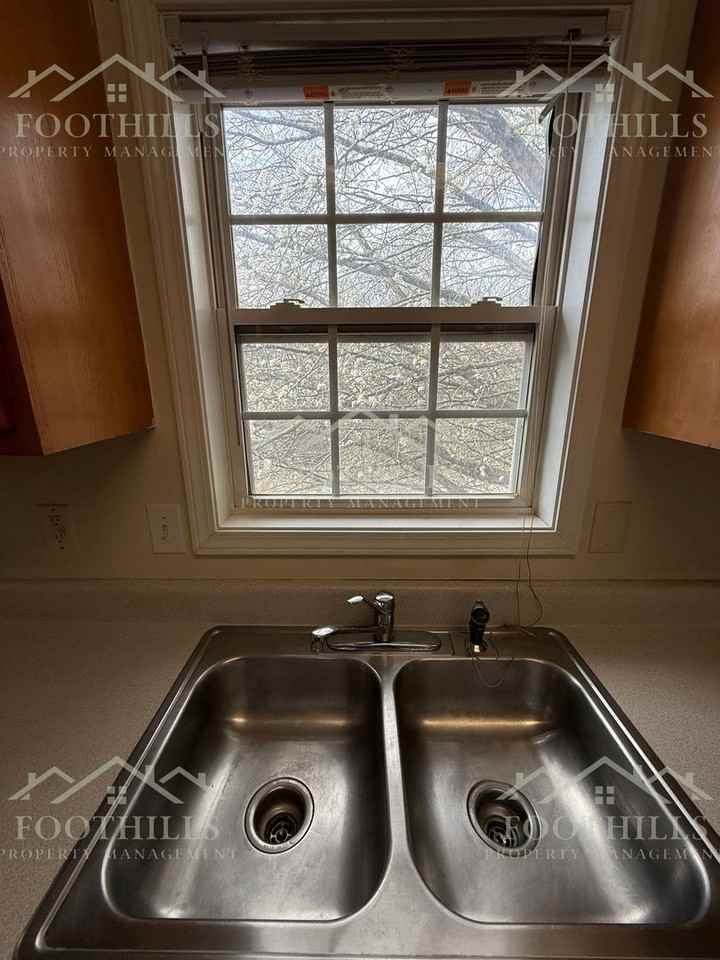 113 Charlestowne Way #E - Photo 5 of 13