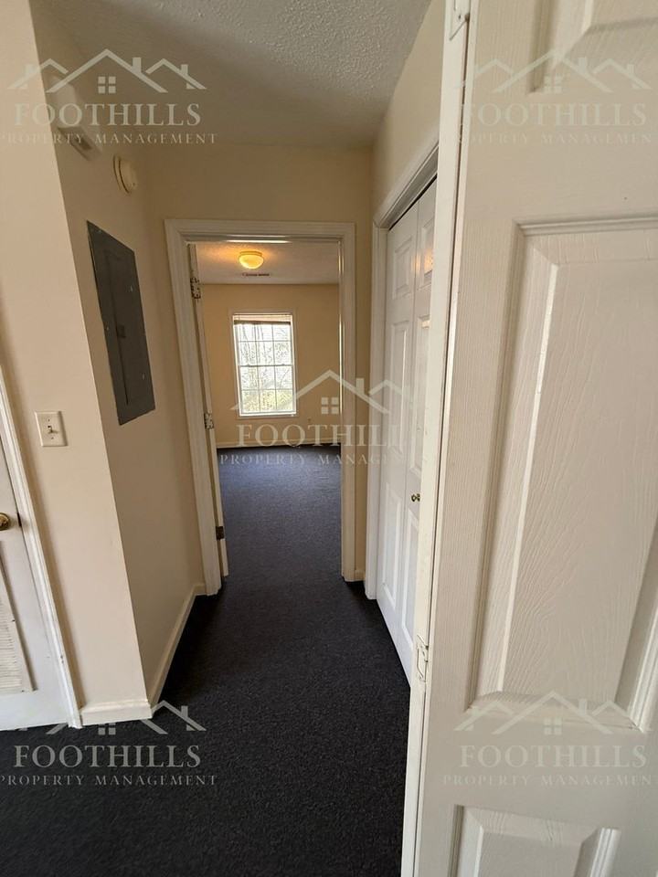 113 Charlestowne Way #E - Photo 7 of 13