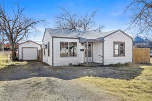 featured image of 4209 S Polk St