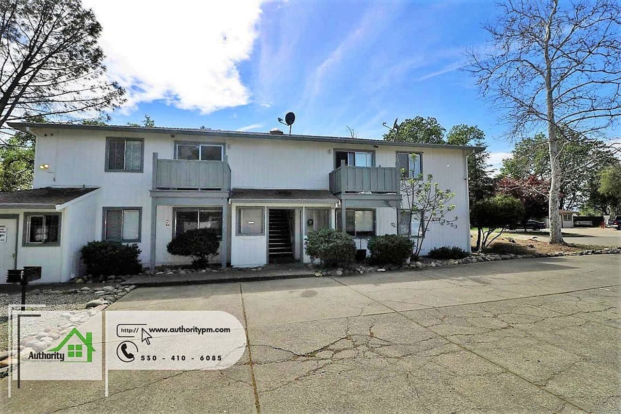 1553 Bramble Pl #1 - Photo 3 of 14