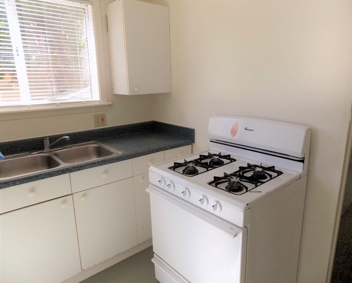 0163  735 & 745 Grand Avenue - Photo 3 of 20