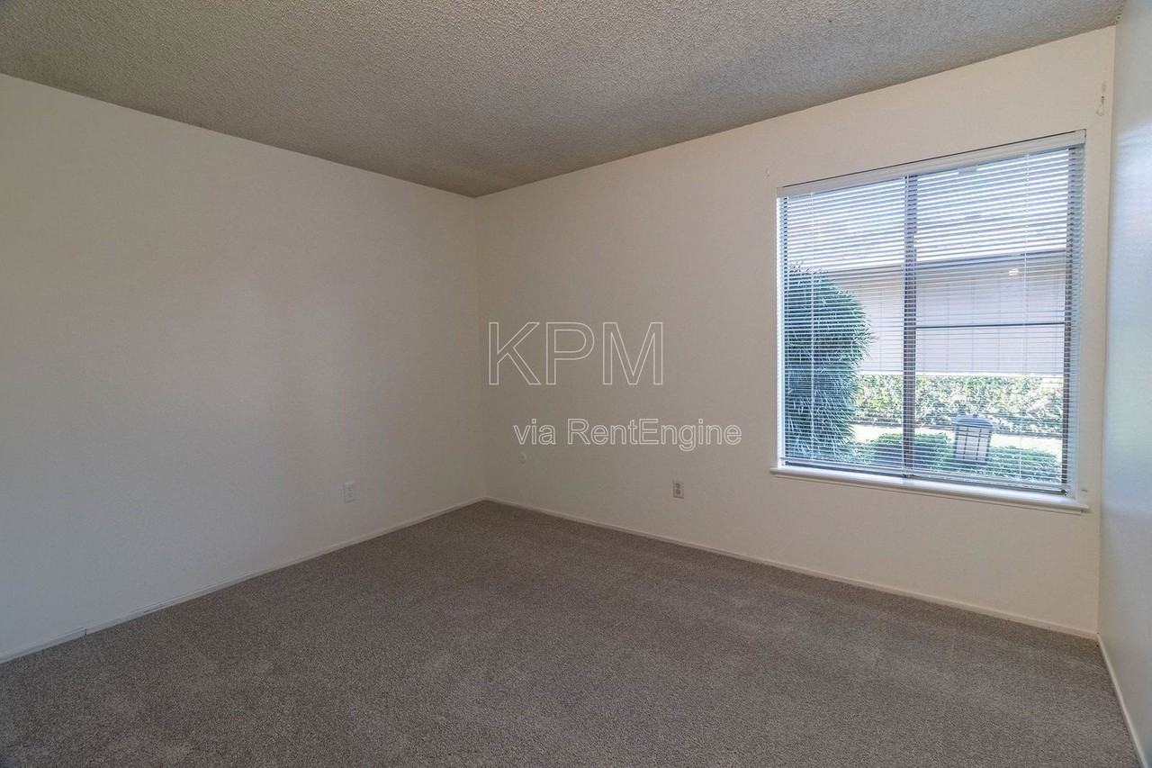 1077 Rivara Rd #105 - Photo 4 of 22