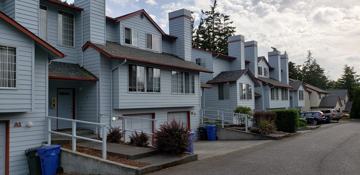 featured image of 945 Sw Barrington Dr