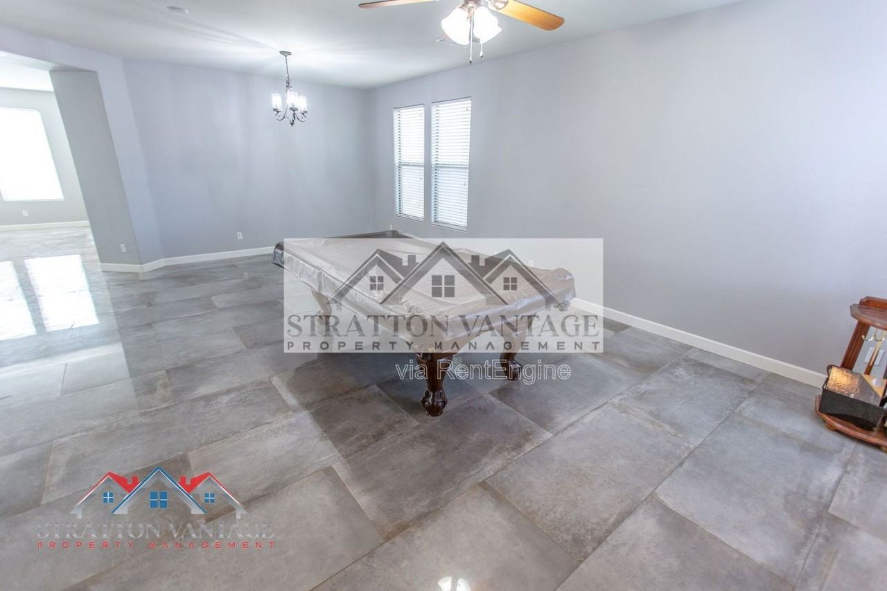 17916 N 183rd Ave - Photo 7 of 50