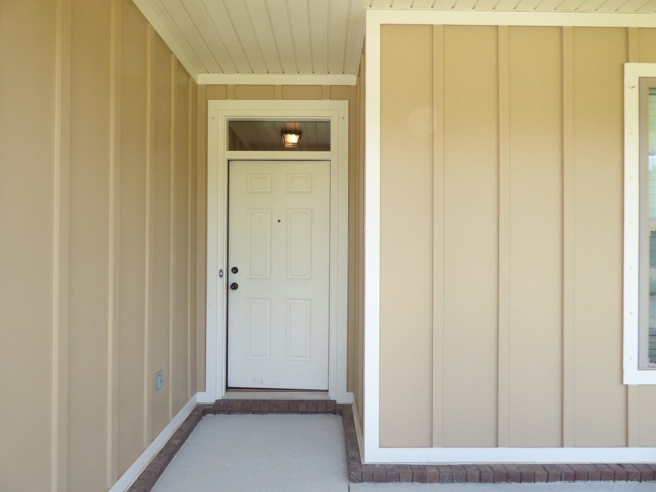 5204 Parkside Dr - Photo 2 of 25