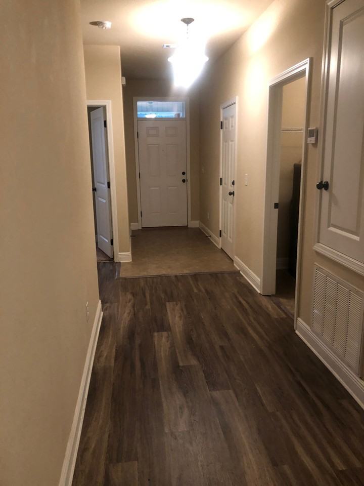 5204 Parkside Dr - Photo 4 of 25