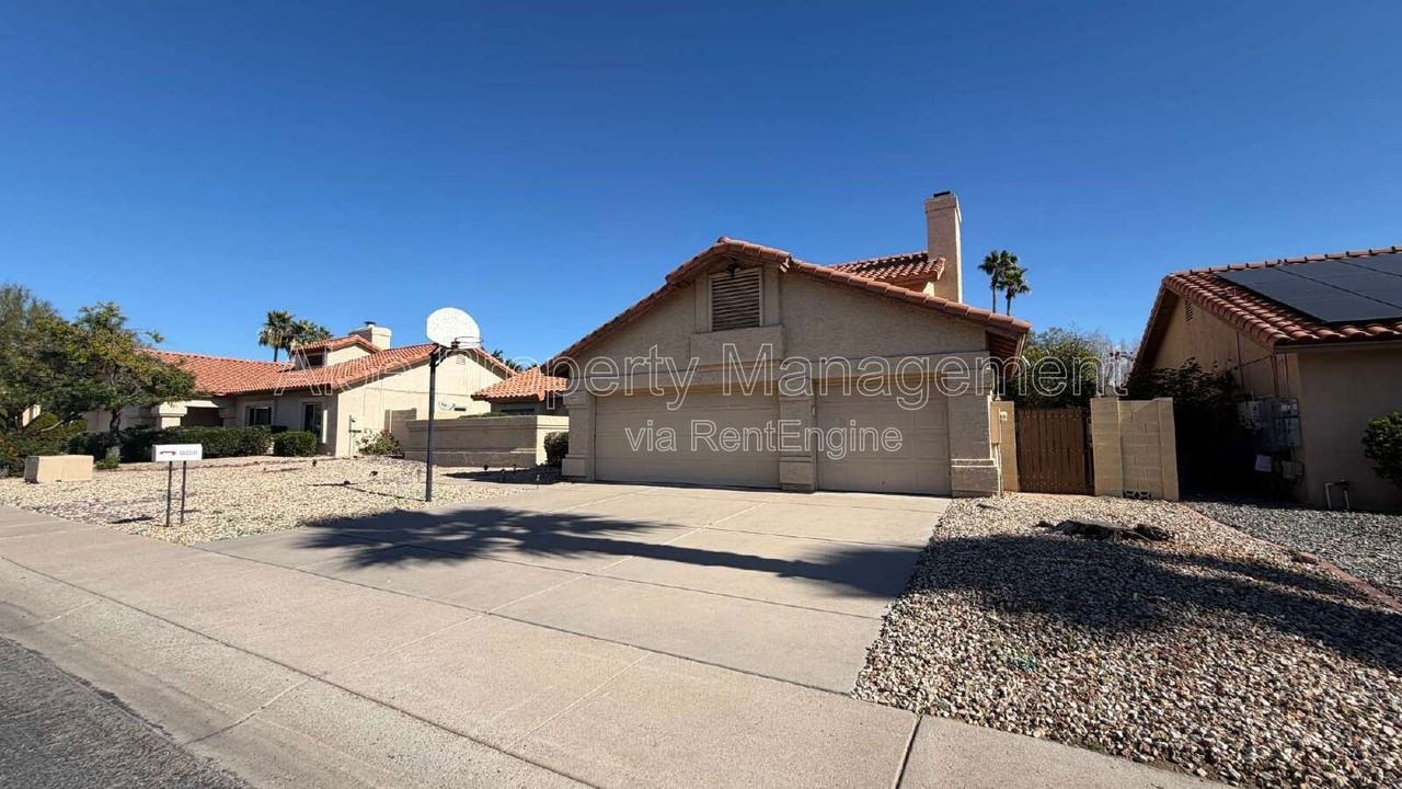 17407 N 56th Pl - Photo 3 of 35