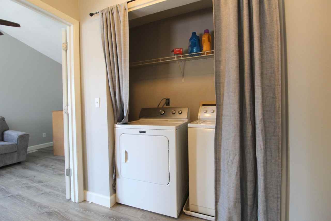 1372 Bradley Dr - Photo 7 of 19