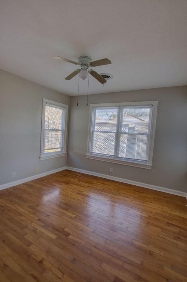 1616 Main St - Photo 3 of 8