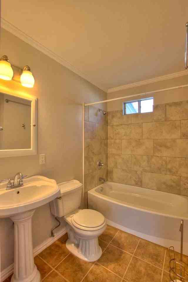 1616 Main St - Photo 7 of 8