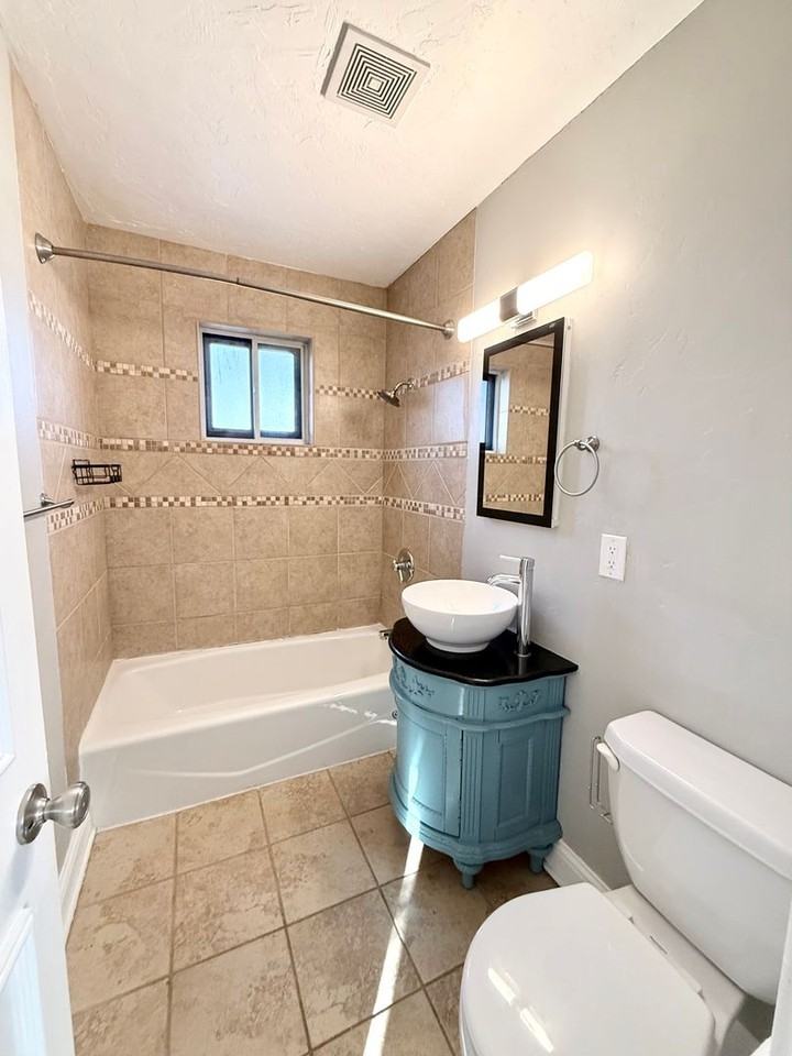 3721 1/2 N Lee Ave - Photo 7 of 14