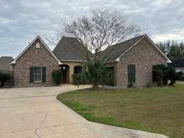 featured image of 6400 Pelican Crossing Dr