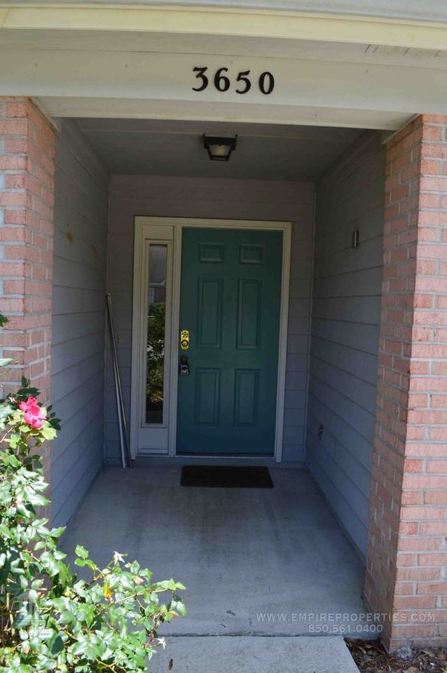 3650 Killarney Plaza Dr - Photo 3 of 27