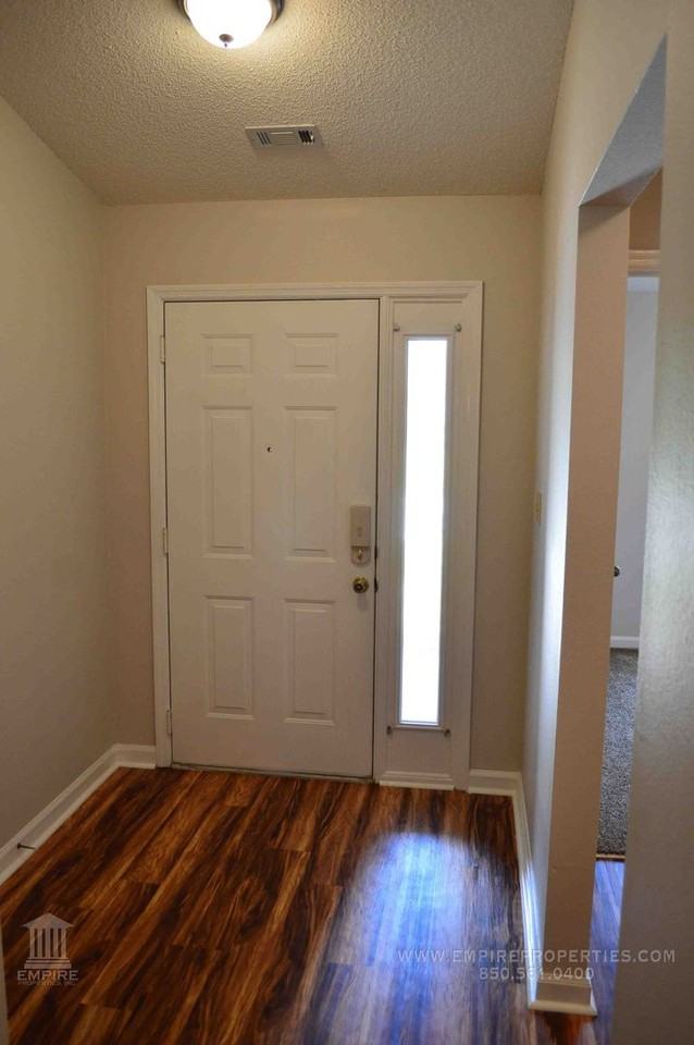 3650 Killarney Plaza Dr - Photo 4 of 27