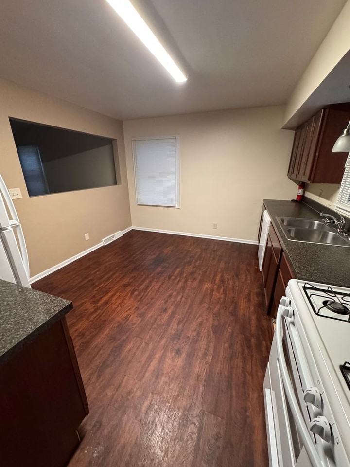 311 Ventura Dr - Photo 7 of 30