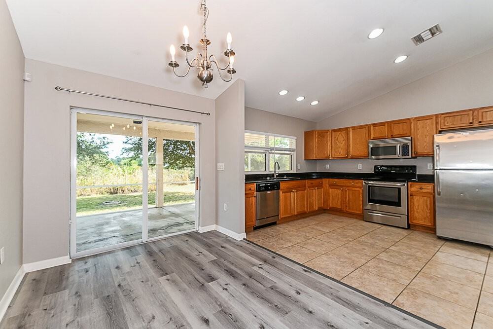 917 Hillcrest Ave - Photo 7 of 16