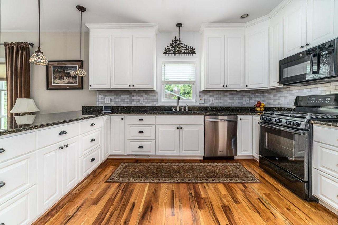 440 Lime Kiln Rd - Photo 6 of 14