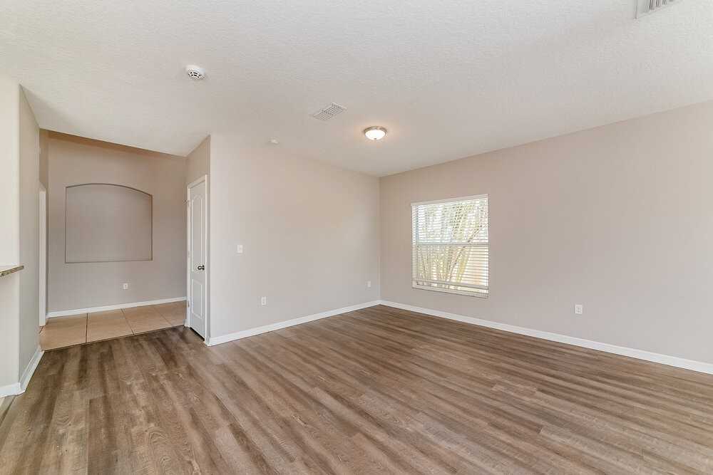 1004 Seminole Sky Dr - Photo 6 of 17