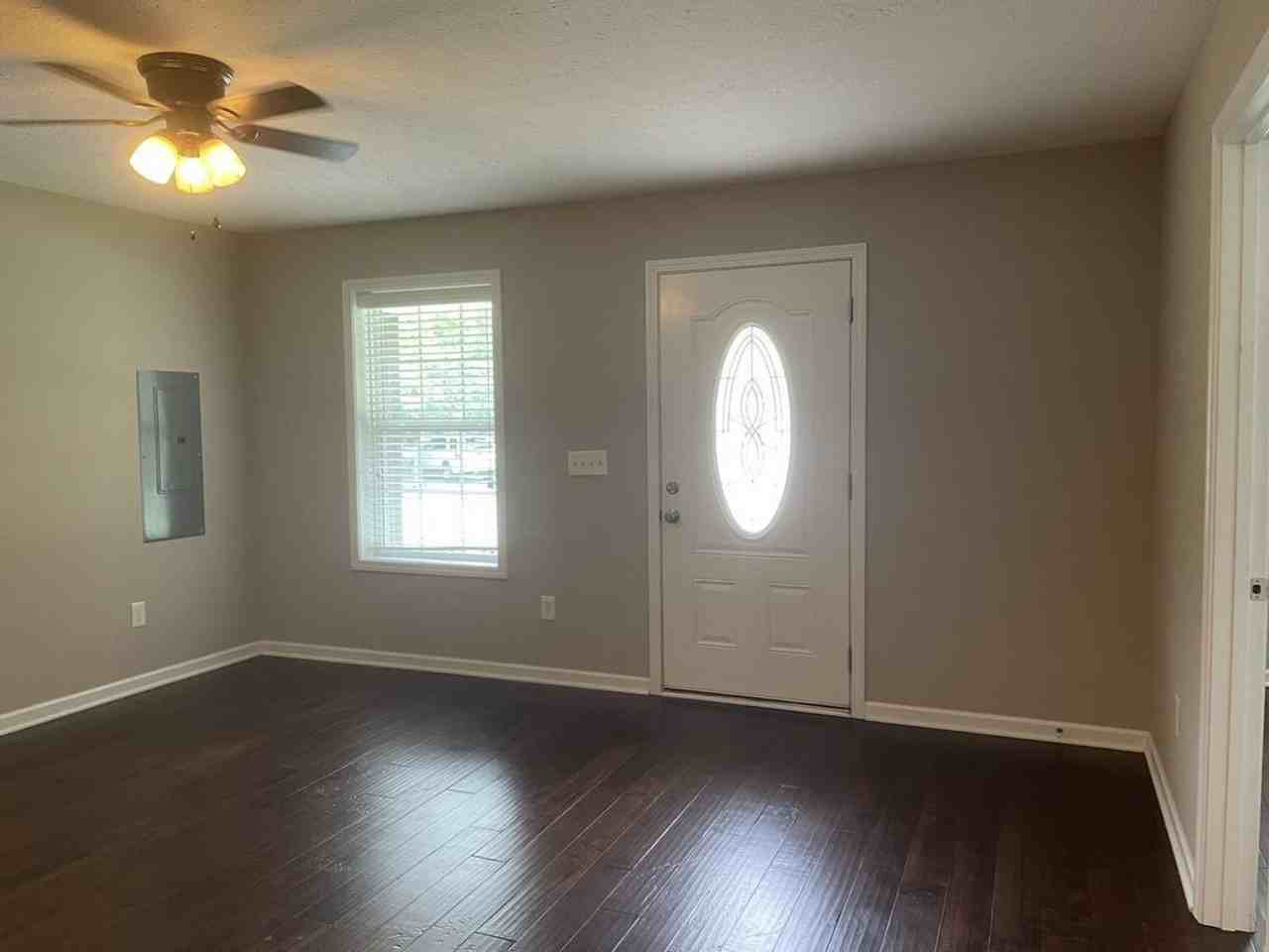 209 Johnson Ln - Photo 3 of 20