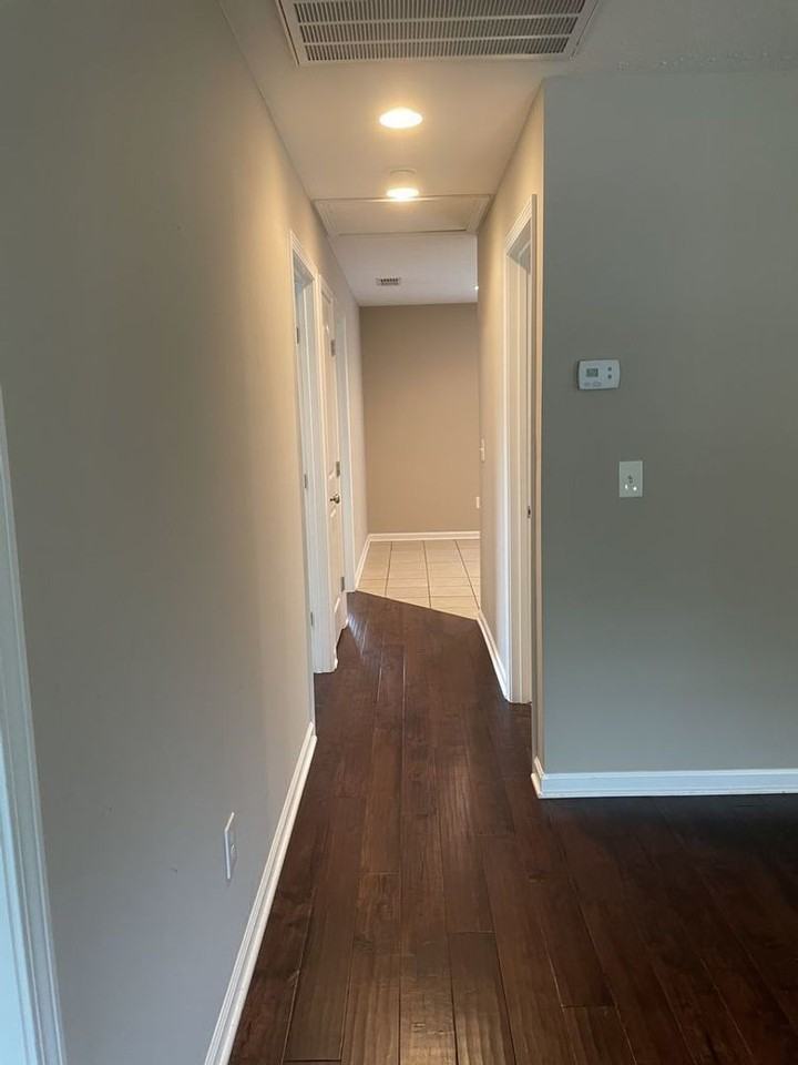 209 Johnson Ln - Photo 5 of 20