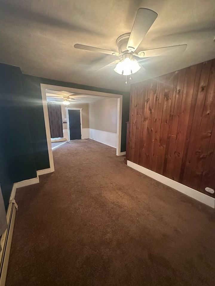 451 Cherry St - Photo 5 of 18