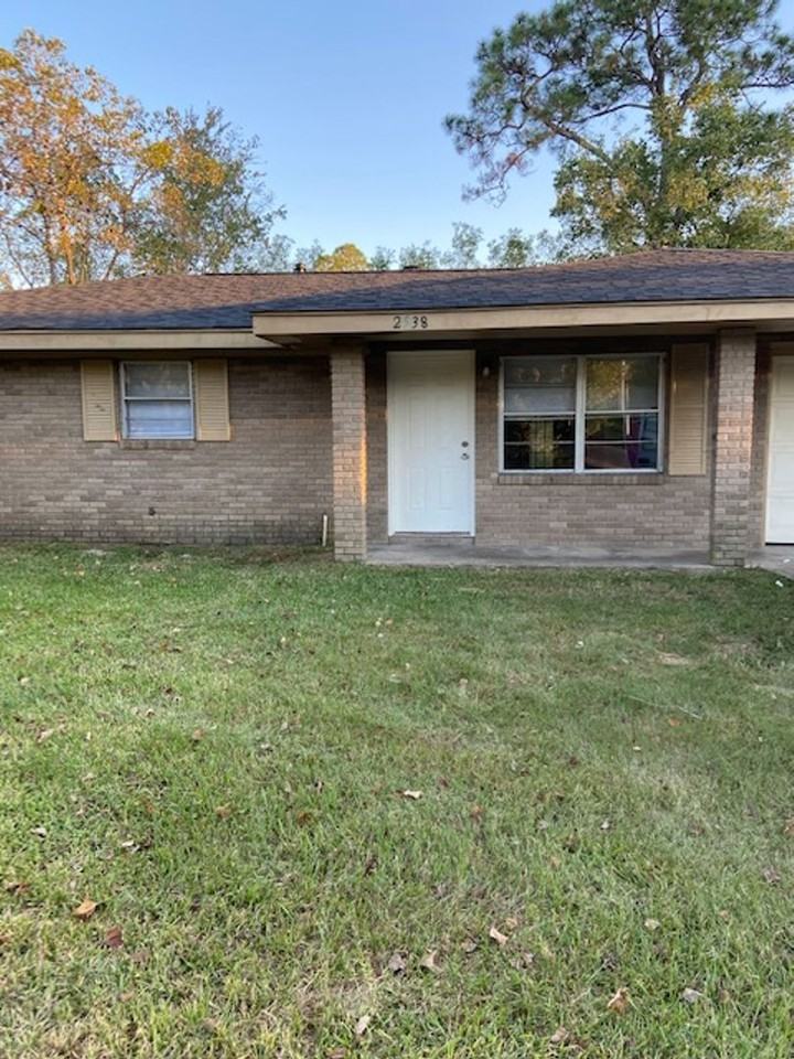 2538 W David Dr - Photo 2 of 20