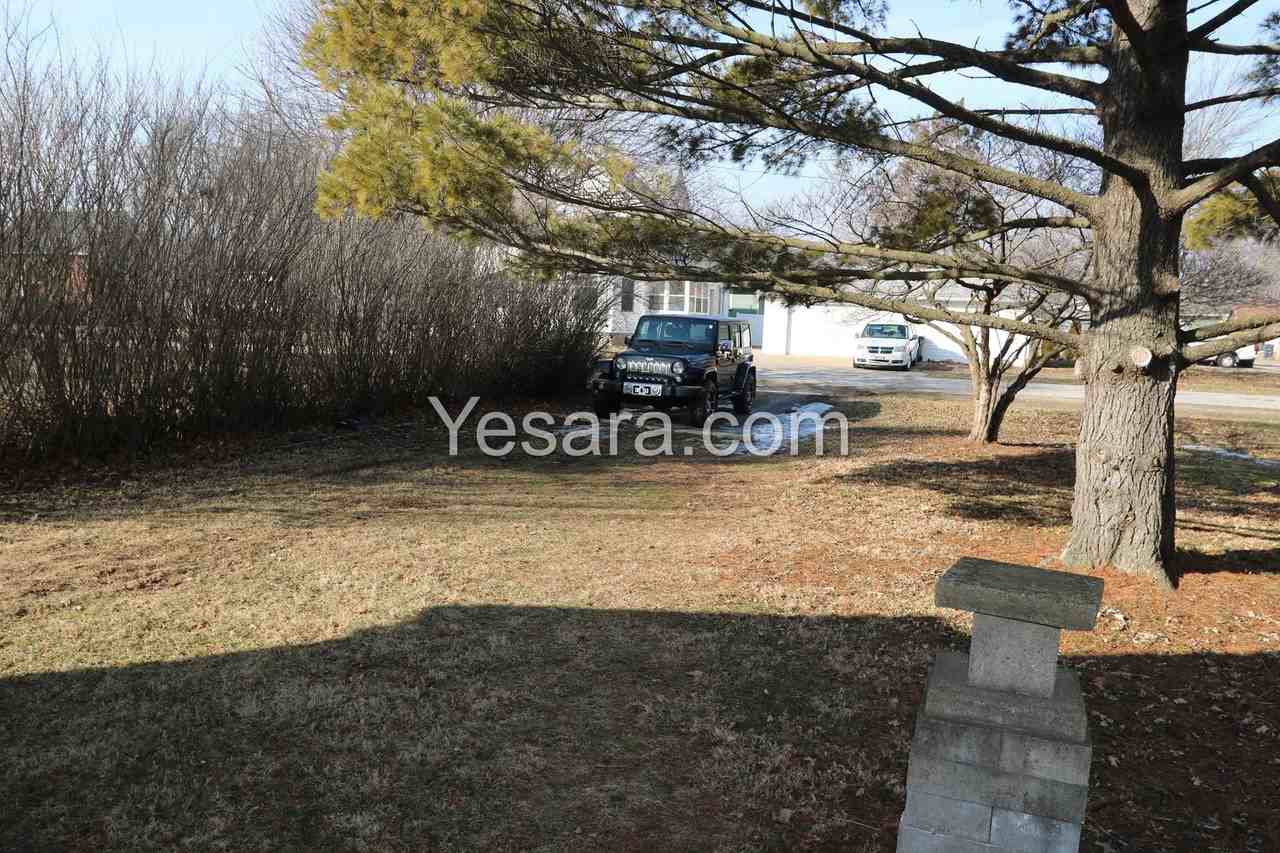 1323 Pearl St - Photo 3 of 19