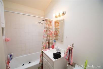 5166 Brockbank Pl - Photo 2 of 41