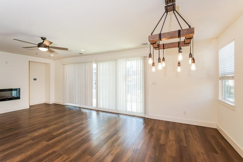 8551 Mulligan Pass - Photo 7 of 17