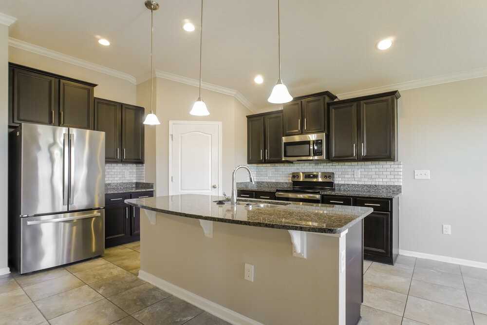 1403 Nochaway Dr - Photo 7 of 16