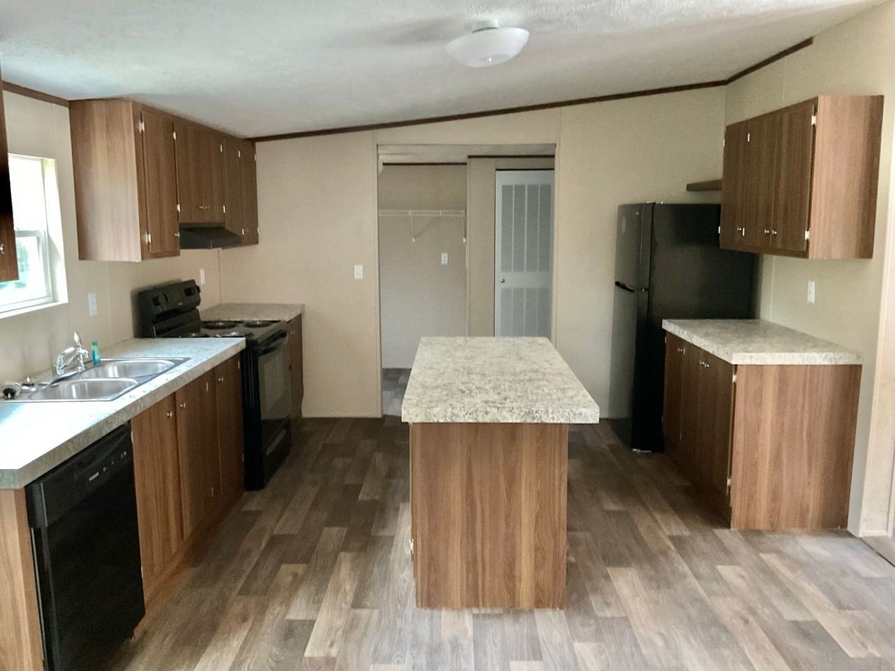 707 707 Sharon Lane - Sharon Lane, 707 (JBR) - Photo 7 of 33