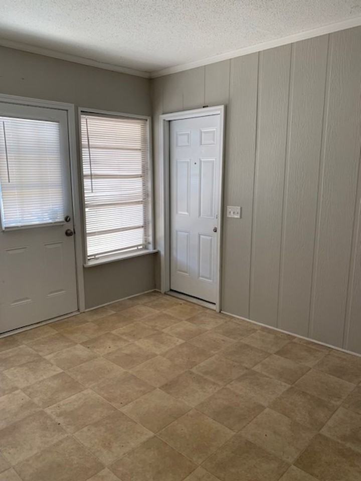 1205 Highway 11 W - Photo 6 of 9