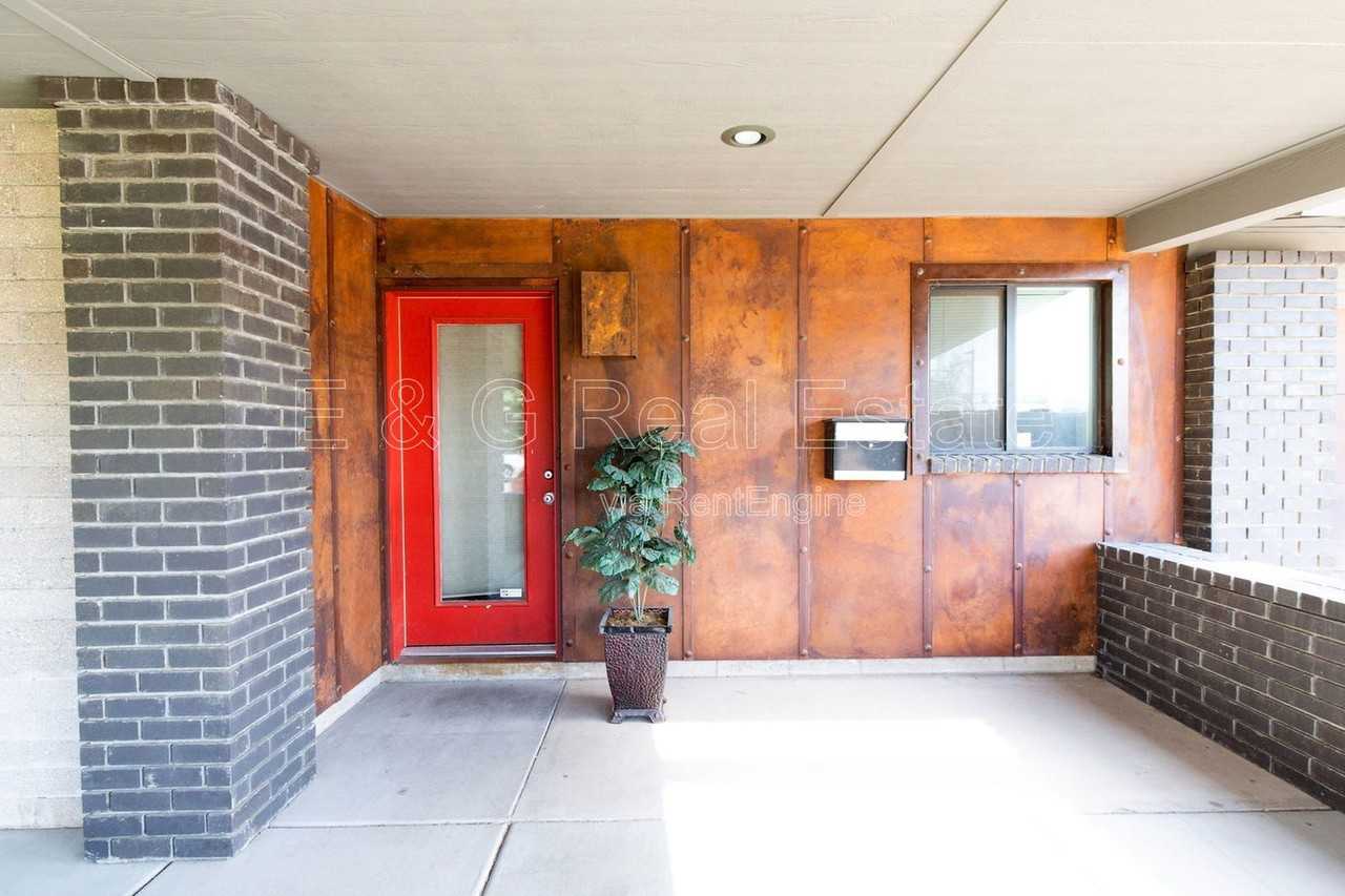 730 E Solana Dr - Photo 2 of 26