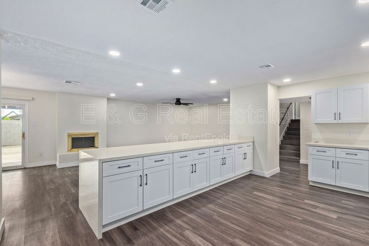 4414 S Newberry Rd - Photo 7 of 25