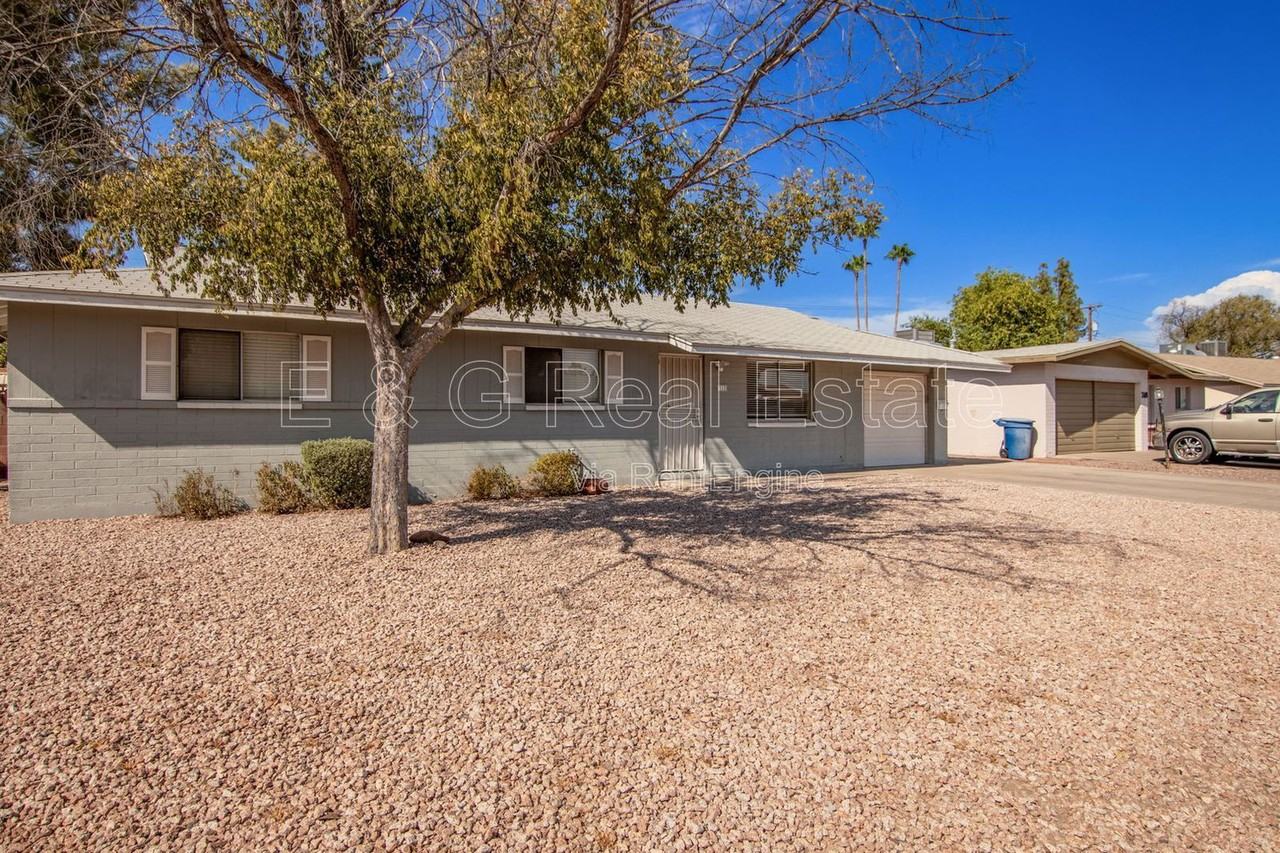 312 E Hermosa Dr - Photo 5 of 32