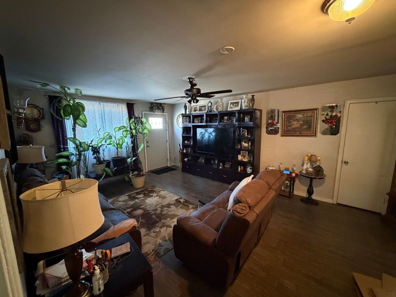 3212 Barton Ave - Photo 5 of 23